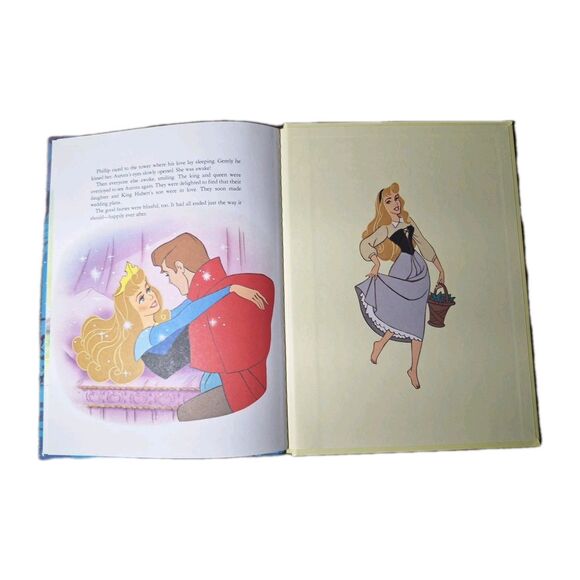 Walt Disney Sleeping Beauty Big Golden Book Hardcover - Classic Vintage Children - Picture 6 of 6